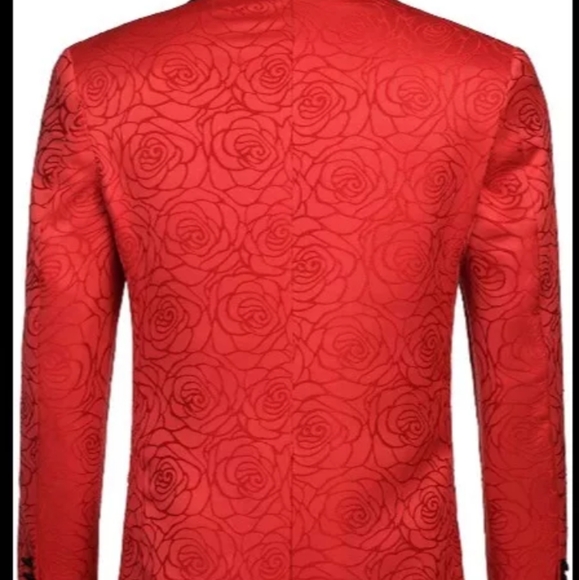 Men's Red Roses Pattern Tuxedo - Picture 4 of 7